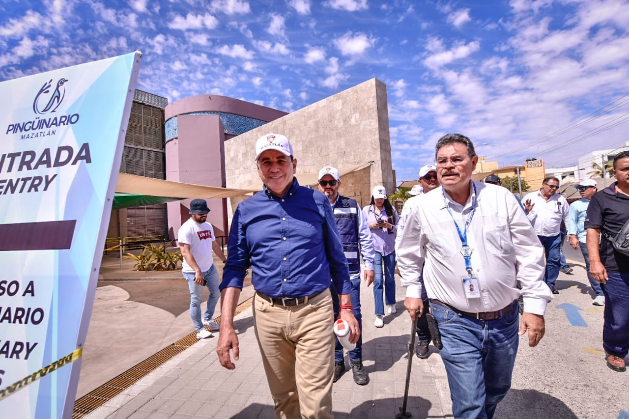 Édgar González supervisa el Acuario Mazatlán ante el incremento de visitantes en Semana Santa