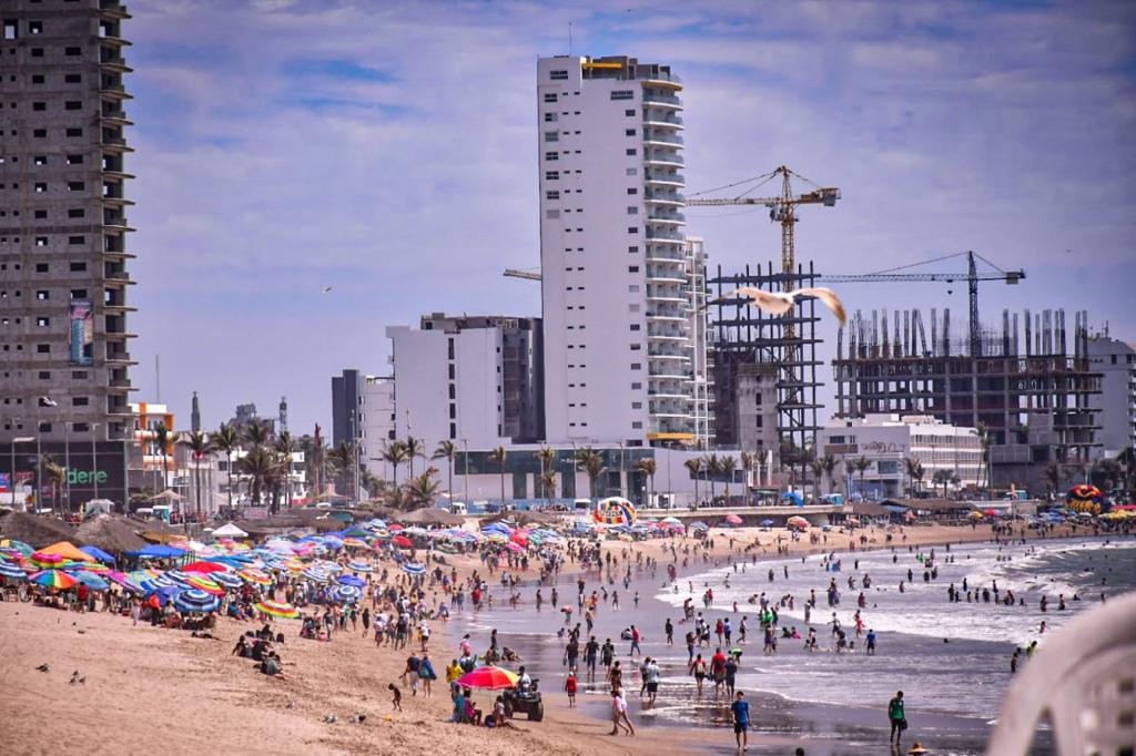 Va Mazatlán por más de 1 millón de visitantes y mil 700 mdp de derrama