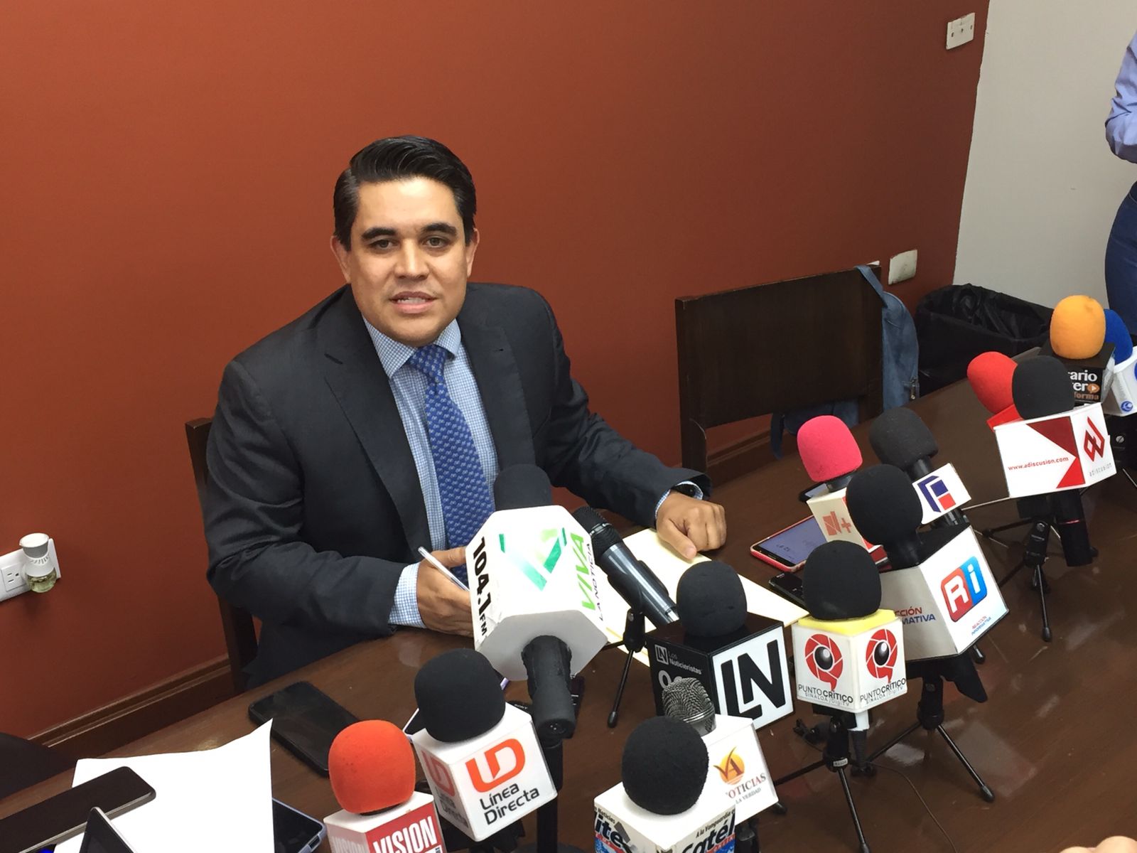 Este jueves habrá audiencia para el caso de los cheques robados; aclara Ricardo Madrid que es la segunda
