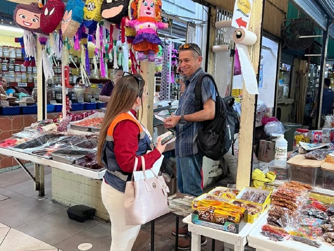 Realiza Coepriss inspección de ‘productos milagro’ en mercados y establecimientos de Mazatlán