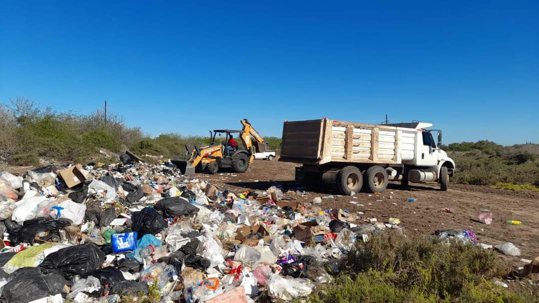 Retiran 39 toneladas de basura en centros recreativos de Guasave