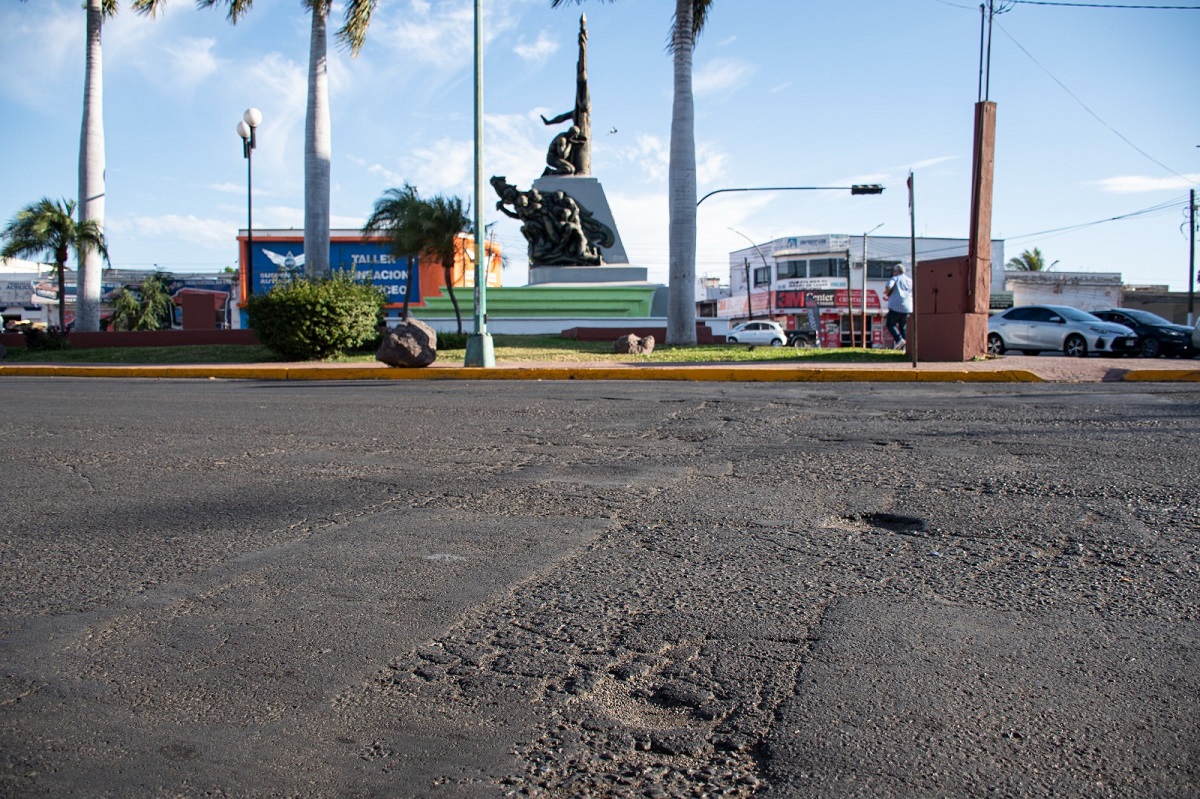 Aprovechará Ayuntamiento de Culiacán Semana Santa para reencarpetar cruce de Leyva Solano y Francisco I. Madero