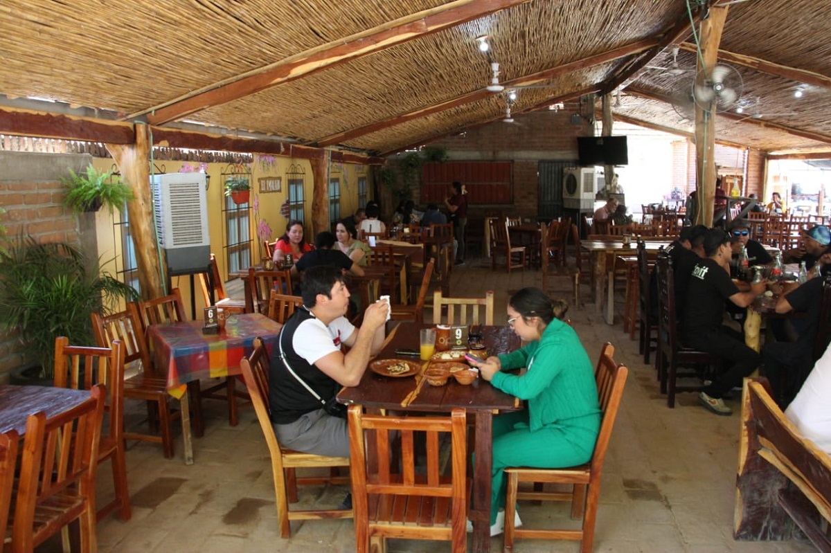 Se desploman ventas en al menos 40% en restaurantes de Culiacán por vacaciones de verano: Canirac
