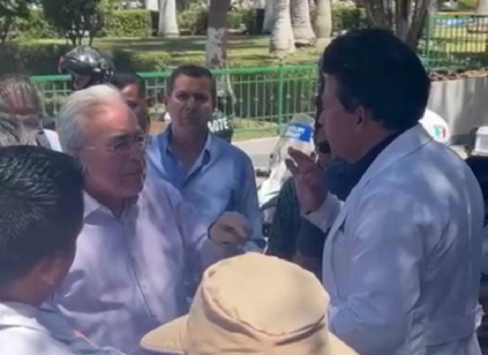 ¡Ya hay acuerdo! Trabajadores de Salud desbloquean avenidas aledañas a Palacio de Gobierno