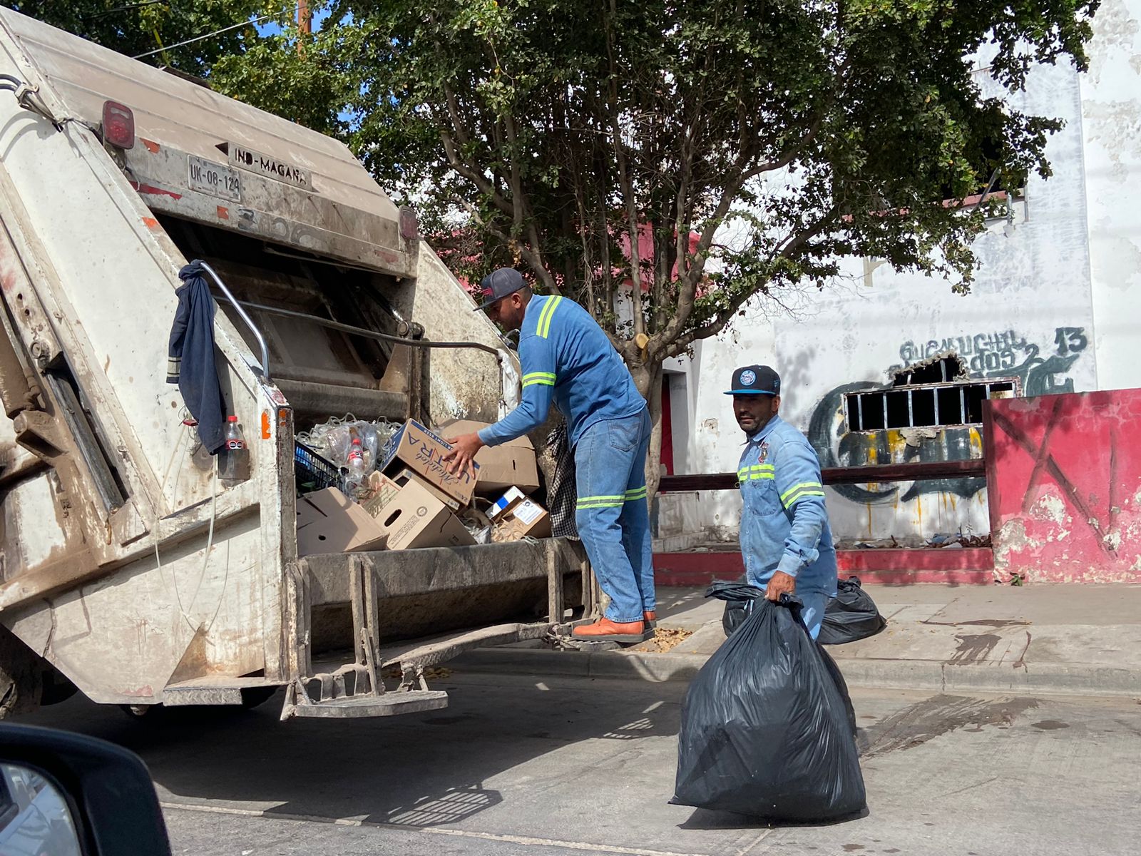 Se complica el servicio de recolección de basura en Salvador Alvarado por falta de camiones: Valencia Lugo