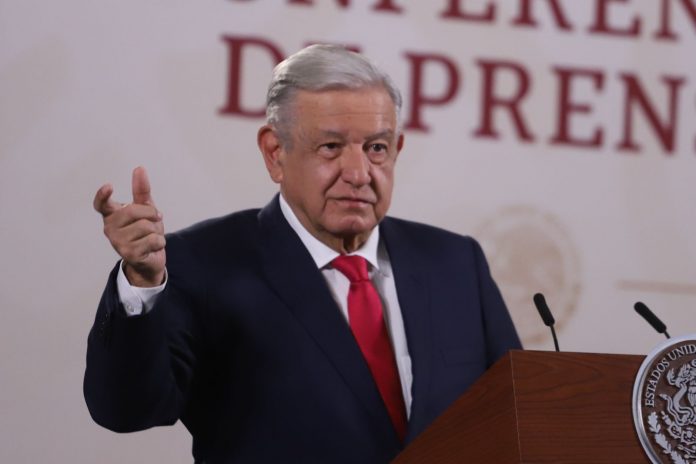 López Obrador considera que podría haber una crisis financiera extranjera en 2025 ¿afectará a México?