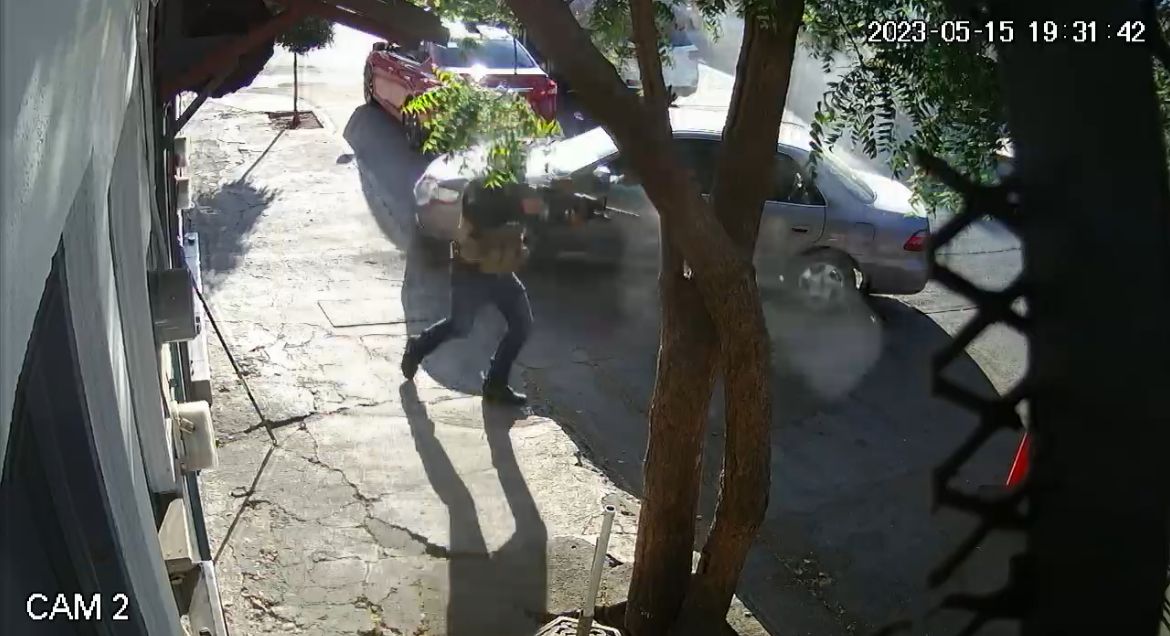 (VIDEO) Así fue el levantón del hombre en la ‘callecita de los dólares’ en Culiacán