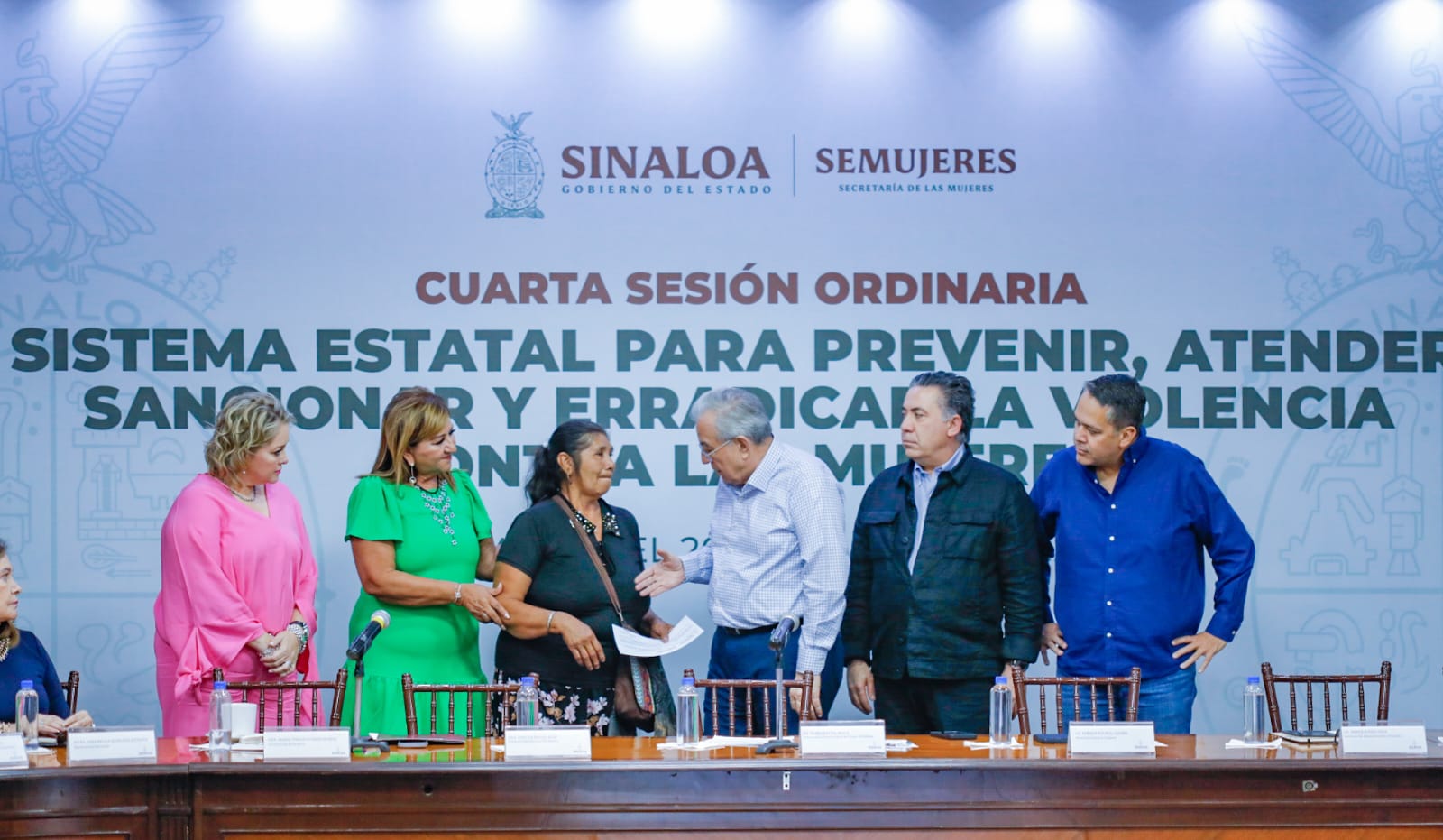 Beca Gobierno a hijos de mujeres víctimas de feminicidio en Sinaloa; hoy inicia la entrega de los apoyos