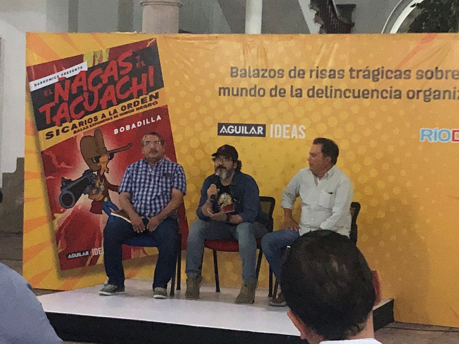 Bobadilla presenta ante sociedad a El Ñacas y El Tacuachi