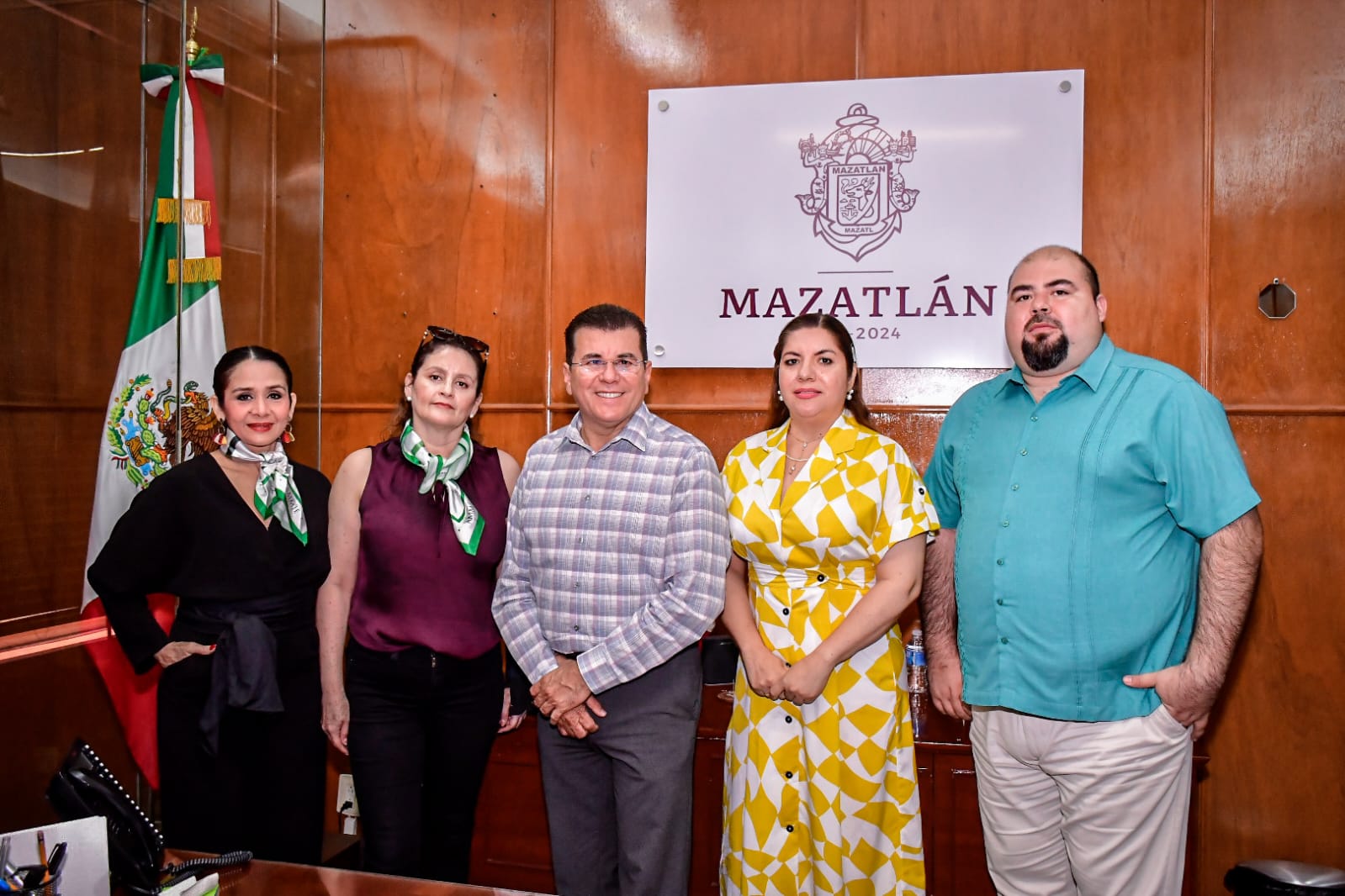 Busca el gobierno de Mazatlán integrar a las mujeres en comités y consejos municipales