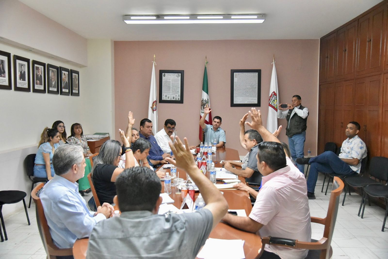 Cabildo de Salvador Alvarado aprueba la asignación de recursos para comprar un nuevo camión recolector de basura