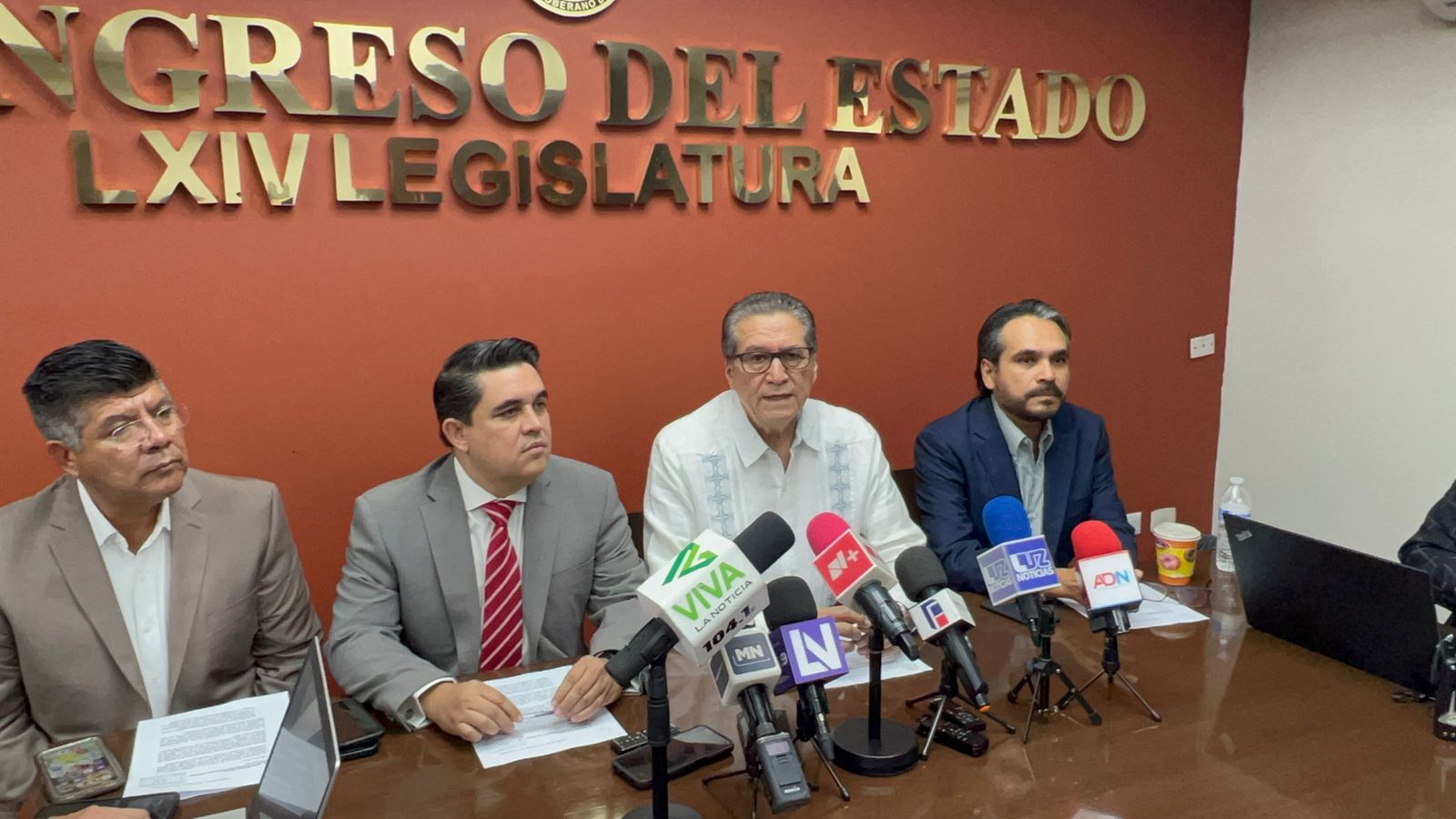 ¡Lo llaman al diálogo! Diputados convocan al rector a avanzar en reformas a la UAS