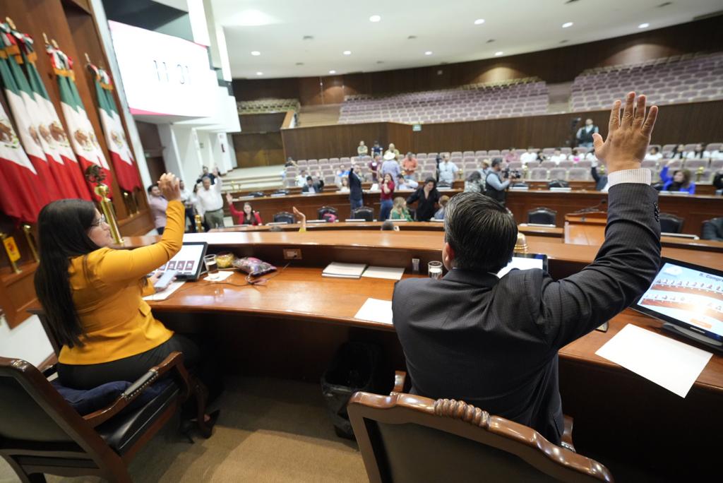Diputados aprueban minuta que castiga a violentadores y deudores alimentarios