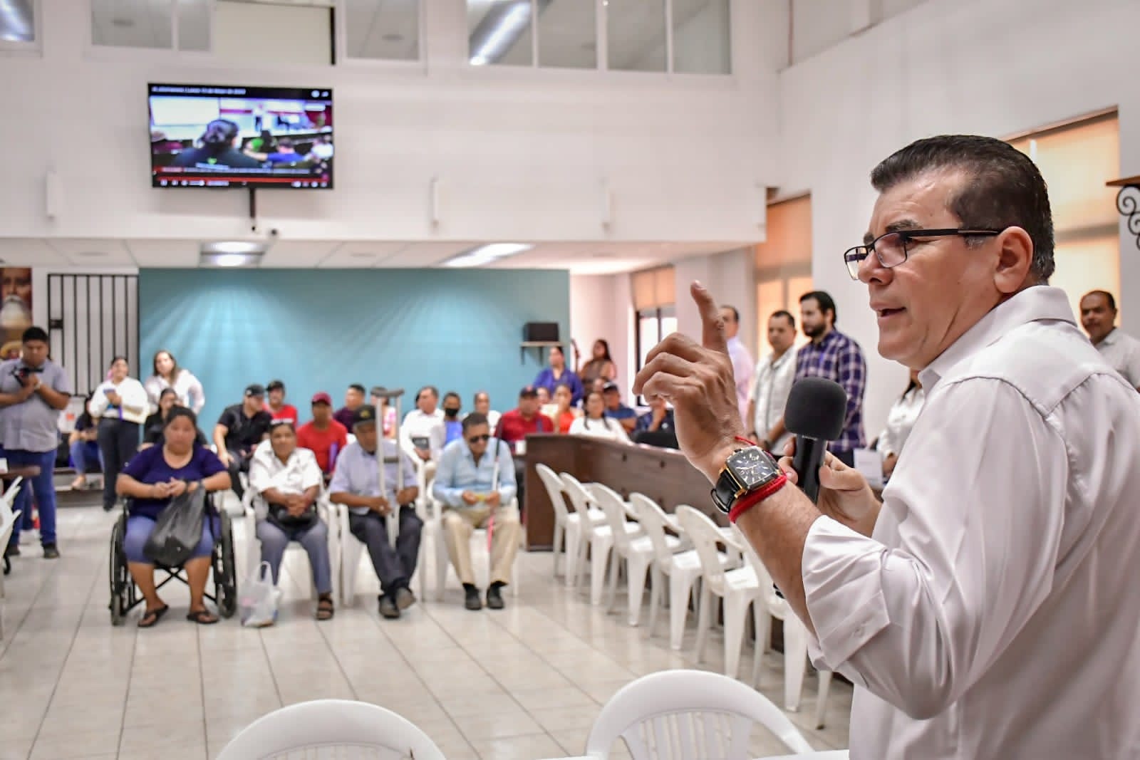 El programa “Escuchando a la gente” ahora se realizará en el cabildo de Mazatlán