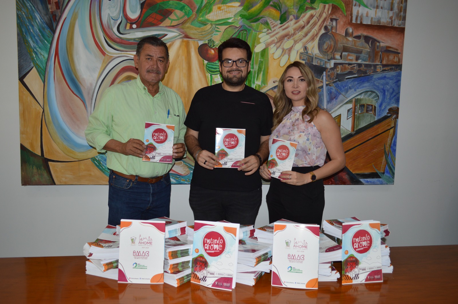 GPO apoya la impresión del libro ‘Pintando Ahome’, su historia y sus raíces