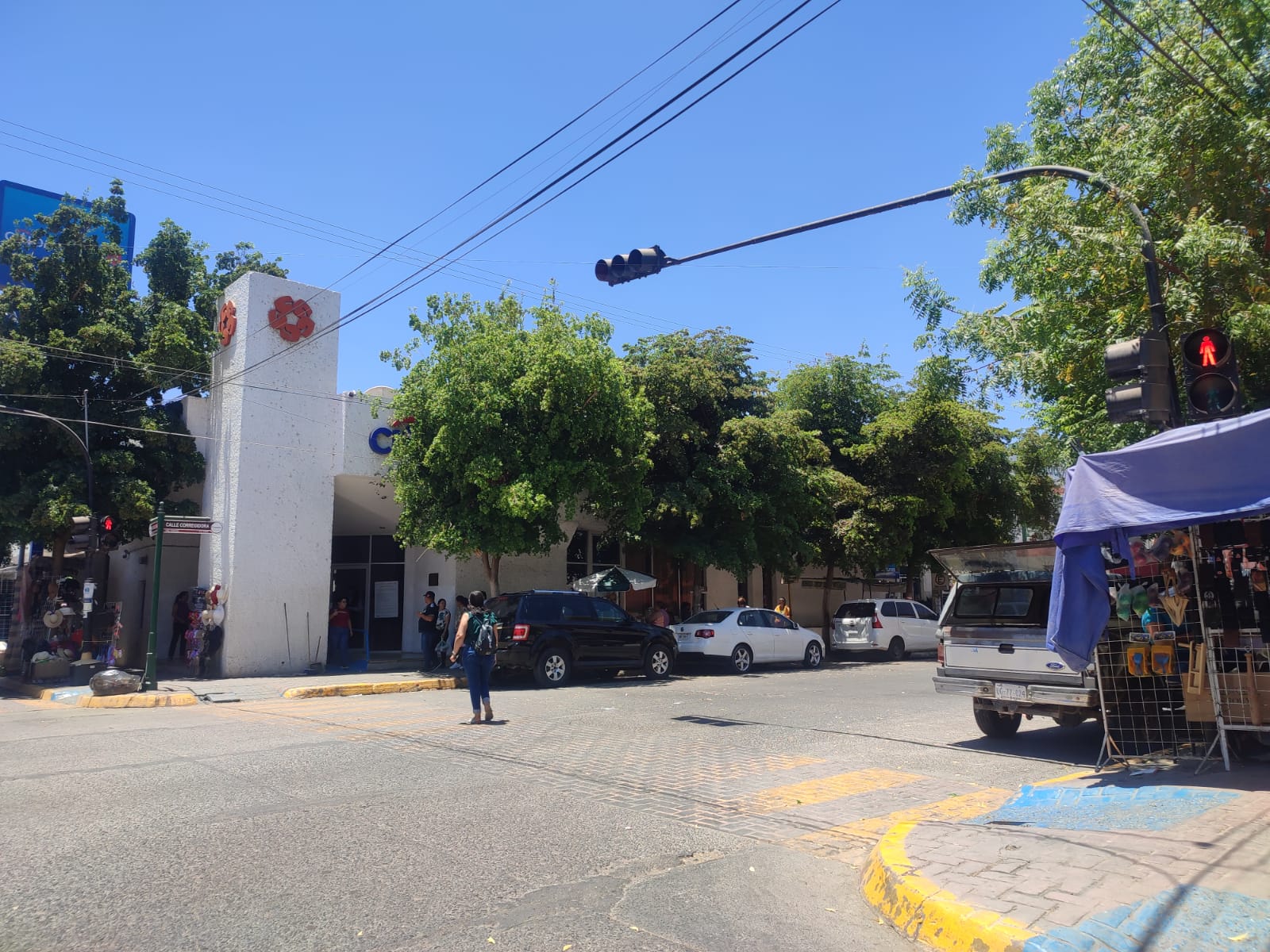 Invitan productores de Guasave a bloquear calle frente a Banamex; les robaron un millón 500 mil pesos en cuenta de módulo