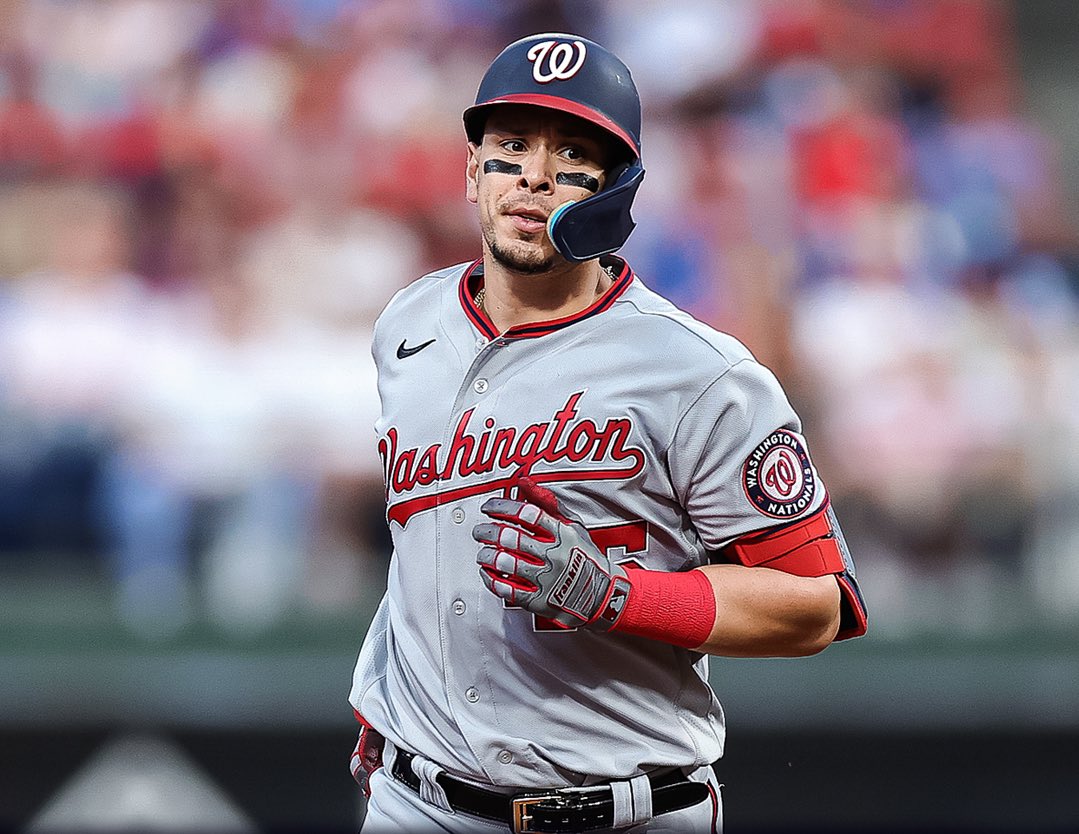 Joey Meneses produce cuatro en triunfo de los Nacionales de Washington