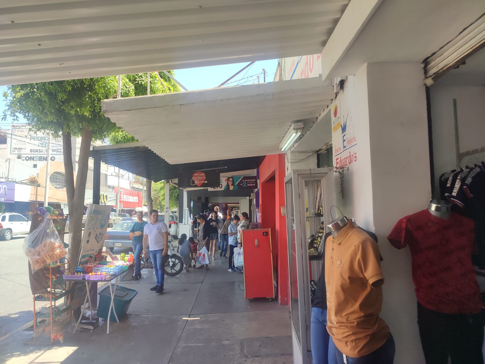 Llega el calor y comerciantes temen por bajones de energía en Guasave; piden subsidio como el de Sonora