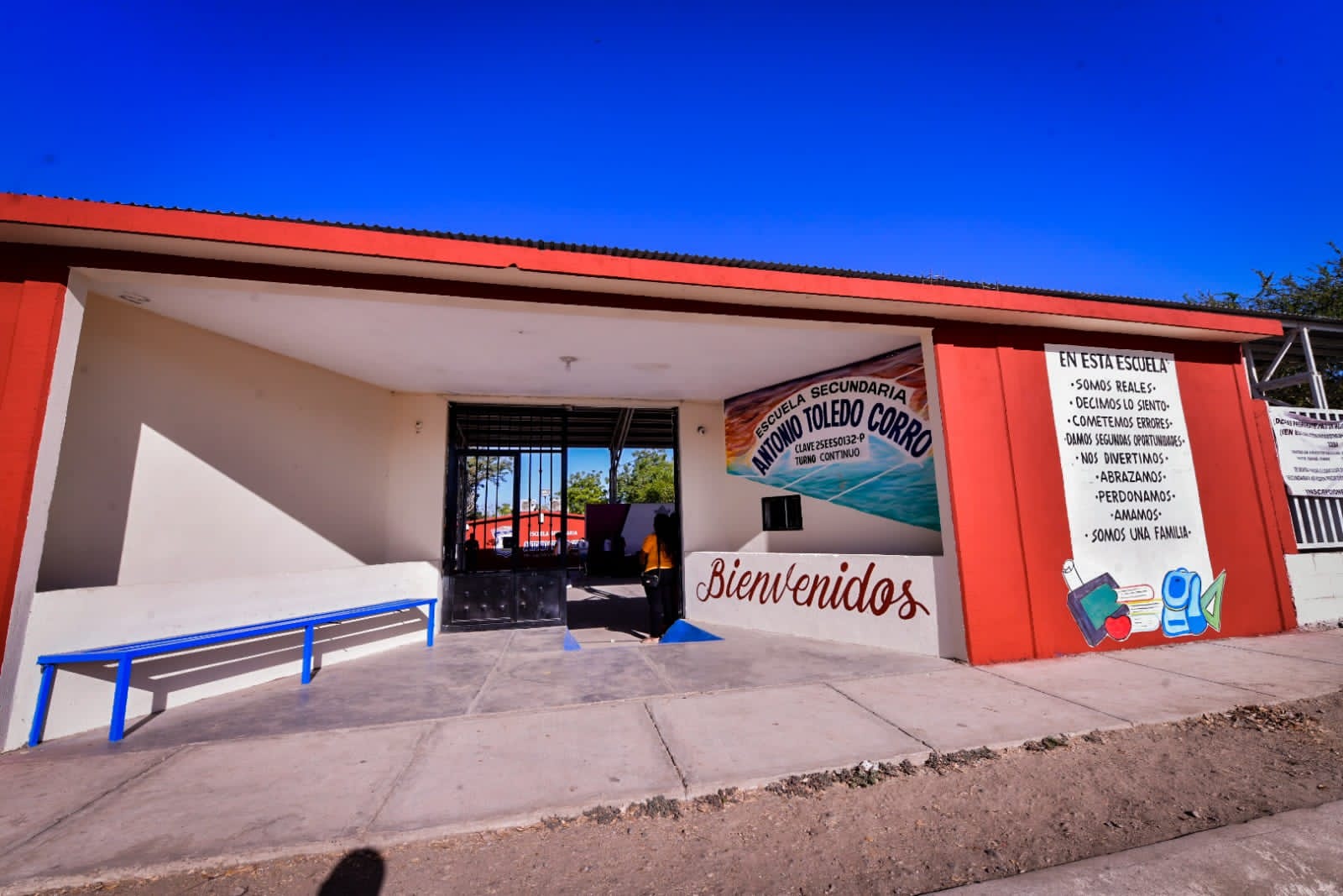 ¡Por vandalismo y sistemas viejos! En Sinaloa hay 46 escuelas con problemas de energía eléctrica: SEPyC