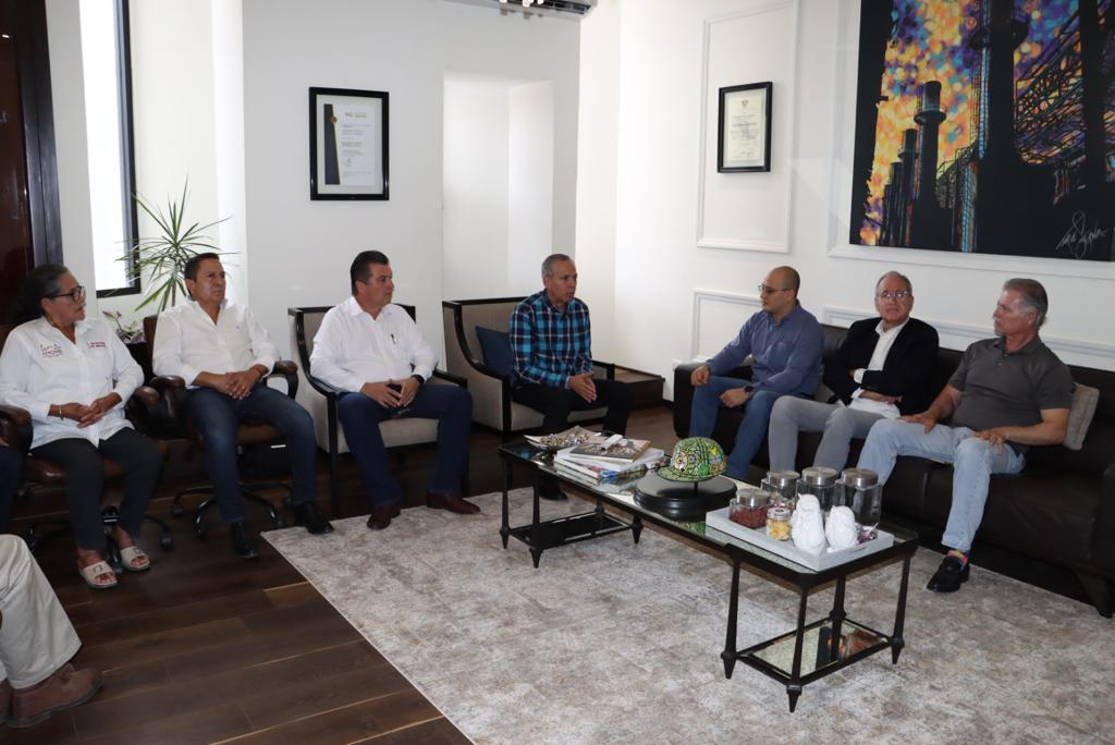 Mexinol no se equivocó en tomar la decisión de ubicarse en este municipio; expresa en reunión alcalde de Ahome