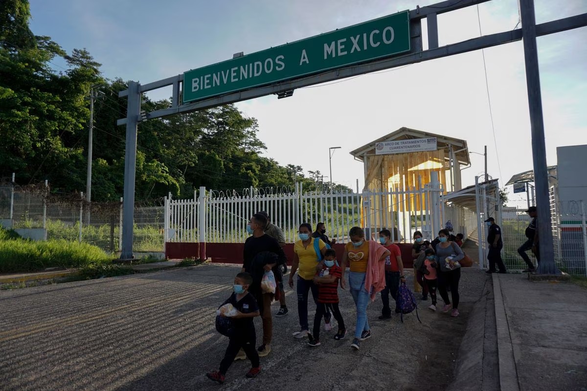 ‘No hace falta hacer la travesía por México’: Recuerda AMLO a migrantes, mecanismo para solicitar acceso a EU