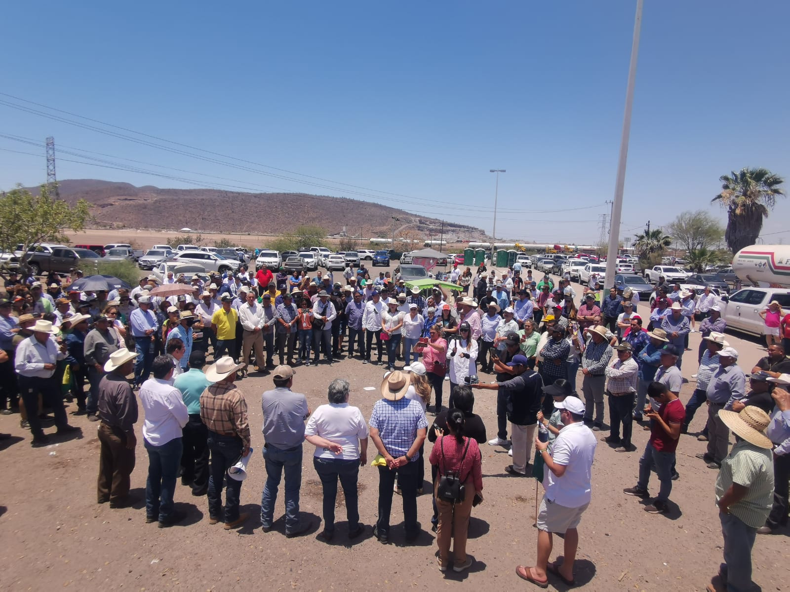 Organismos civiles aseguran que no están solos los agricultores; éstos se dicen fortalecidos en su lucha