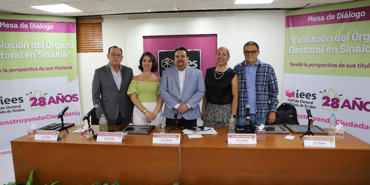 Presidente y extitulares del IEES llevan a cabo la mesa de diálogo: ‘Evolución del Órgano Electoral en Sinaloa’