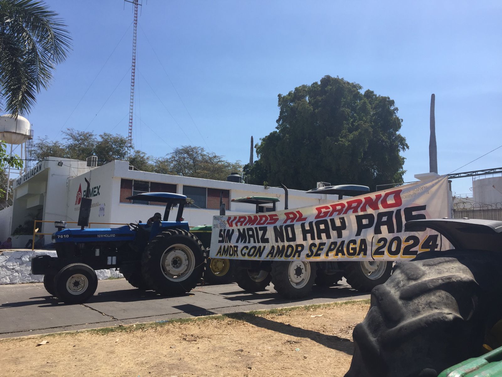 Productores se mantendrán en Pemex Culiacán; el lunes definirán acciones a tomar