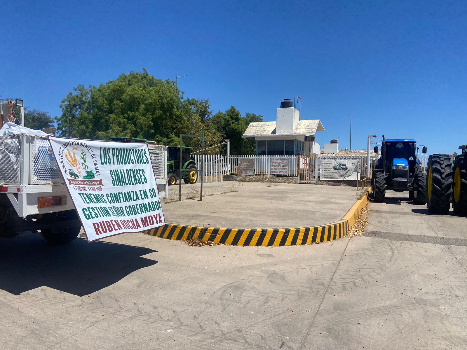 Productores guasavenses se han sumado a las tomas en Topo y Guamúchil; confía el alcalde en pronta resolución