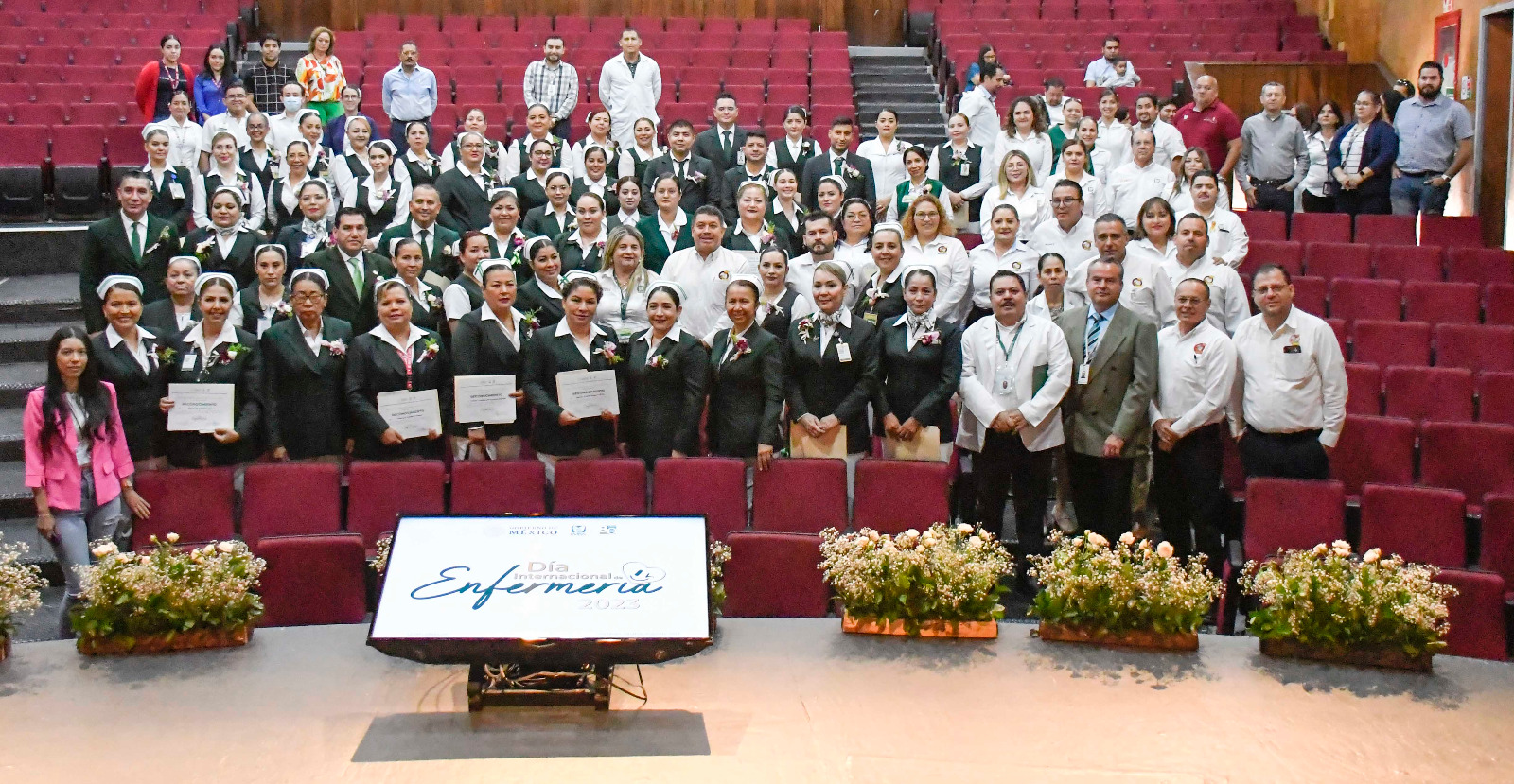 Reconoce Tania Clarissa Medina al personal de Enfermería del IMSS, hoy en el Día Internacional