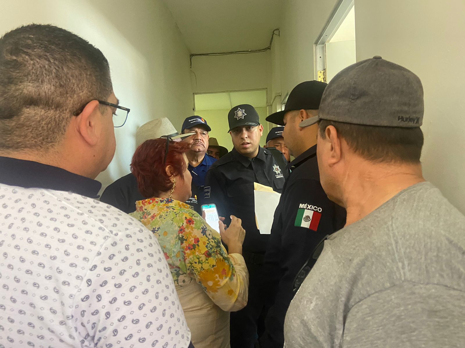 Se plantan de nuevo policías jubilados de Salvador Alvarado; exigen la homologación de salarios