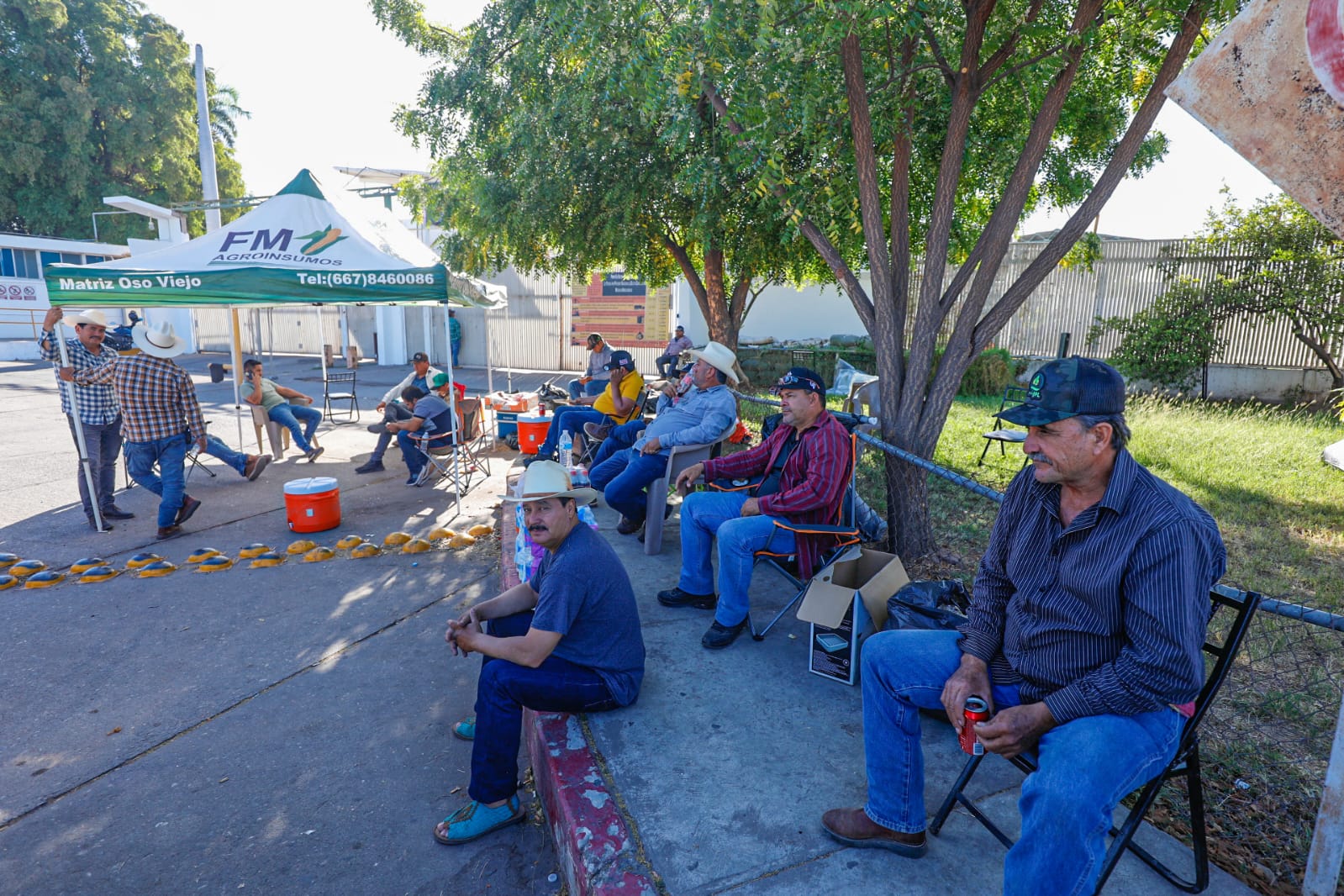 Empiezan afectaciones por las tomas de Pemex en Salvador Alvarado; Canaco avizora caos por la falta de combustible