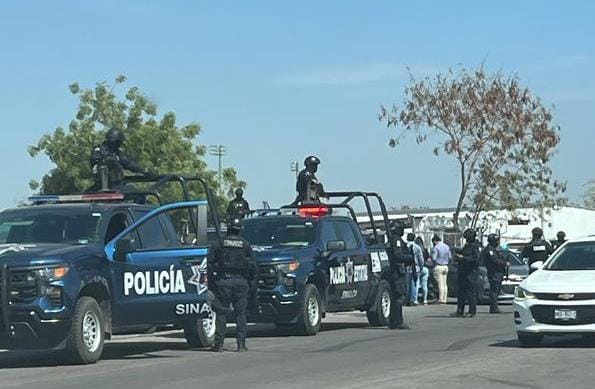 Tras persecución, se accidenta motociclista cerca del Congreso del Estado en Culiacán