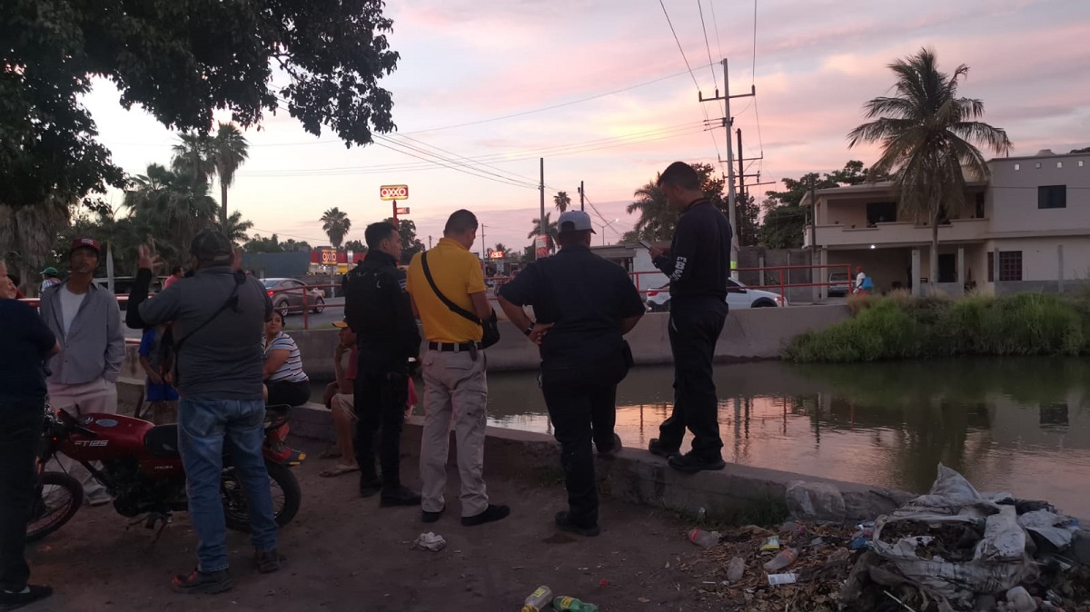 Cae adulto mayor a canal de Taxtes; se unen en su búsqueda cuerpos de auxilio en Ahome y El Fuerte