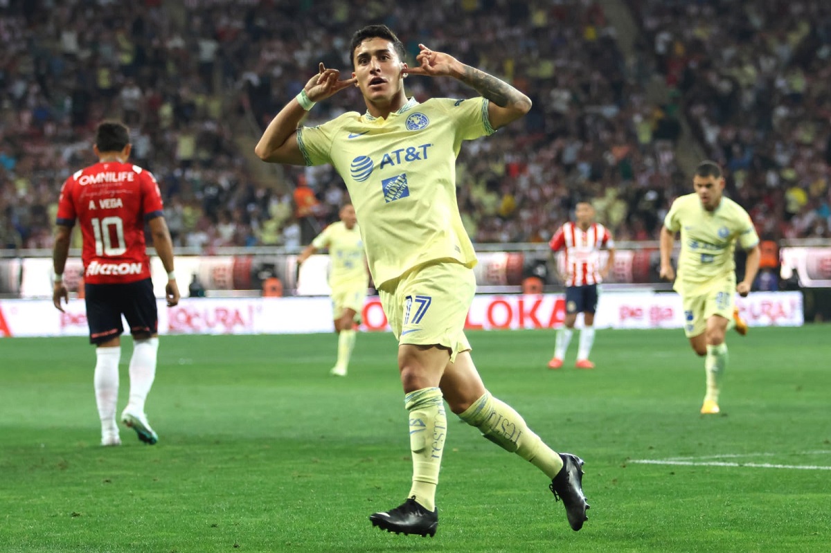 El América pega primero en la semifinal de la Liga MX ante Chivas