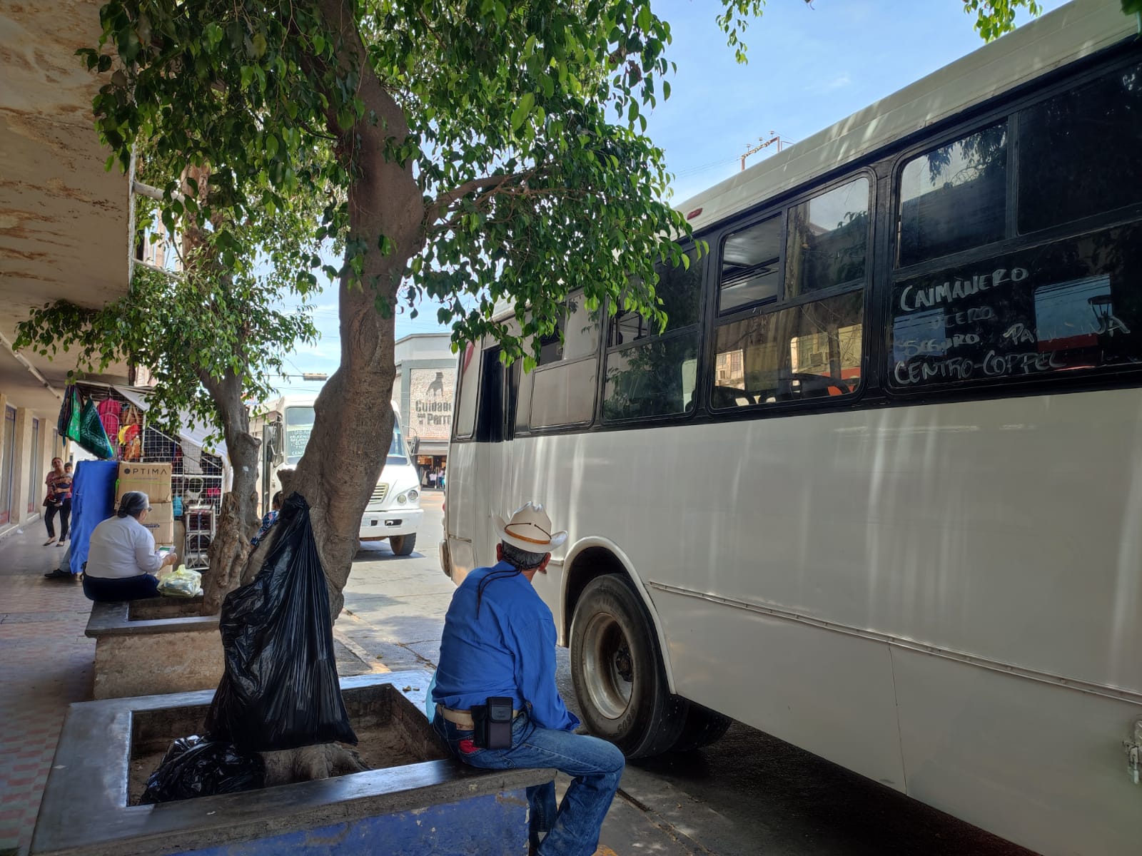 Chofer de urbano señalado de acoso en Guasave ya fue suspendido; operadores ya portarán gafete: ATUG