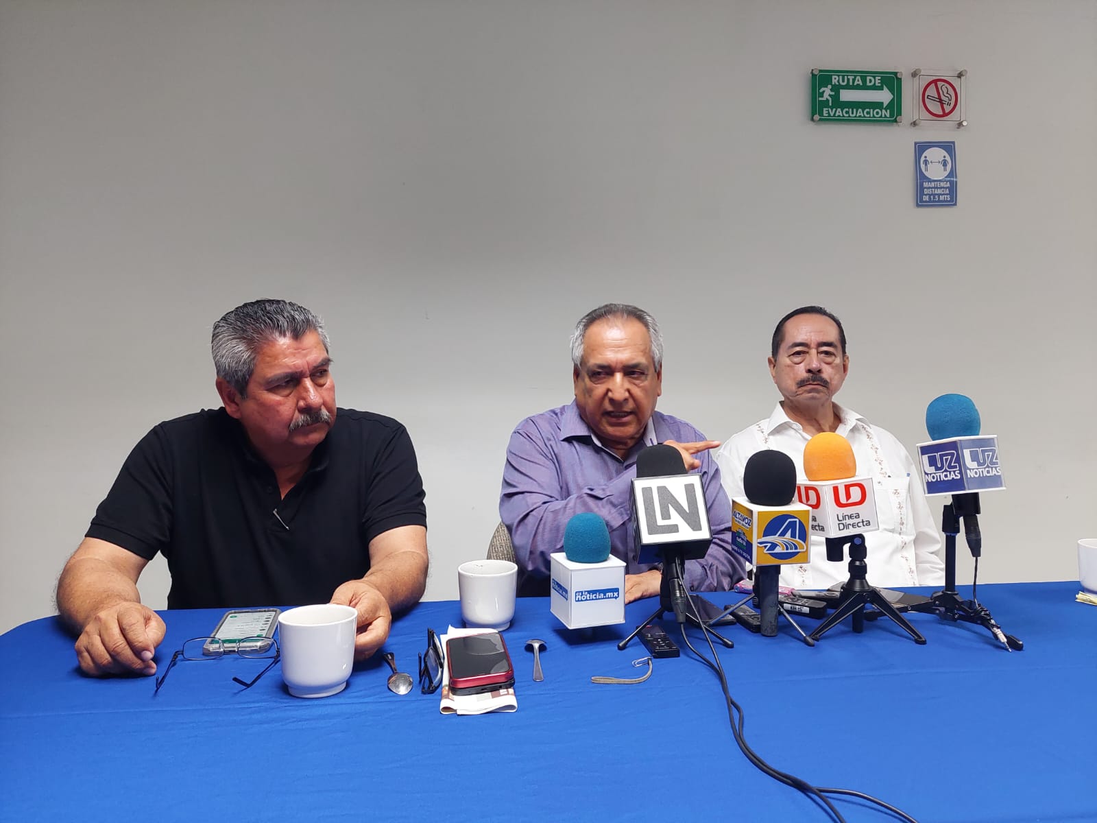 Ni hubo cargada, ni somos menos con Adán Augusto, con él también fueron alcaldes y diputados morenistas: Diputado local