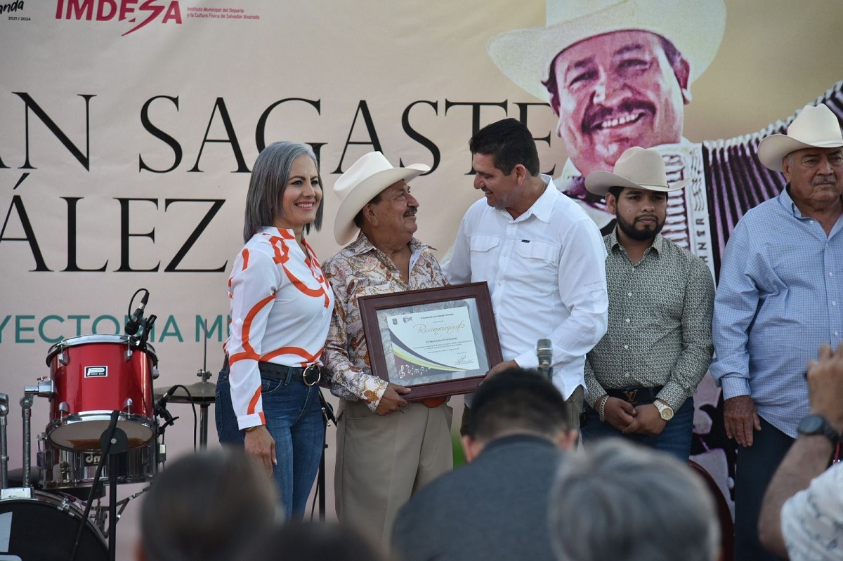 Rinden homenaje a Esteban Sagaste, conocido músico de El Salitre