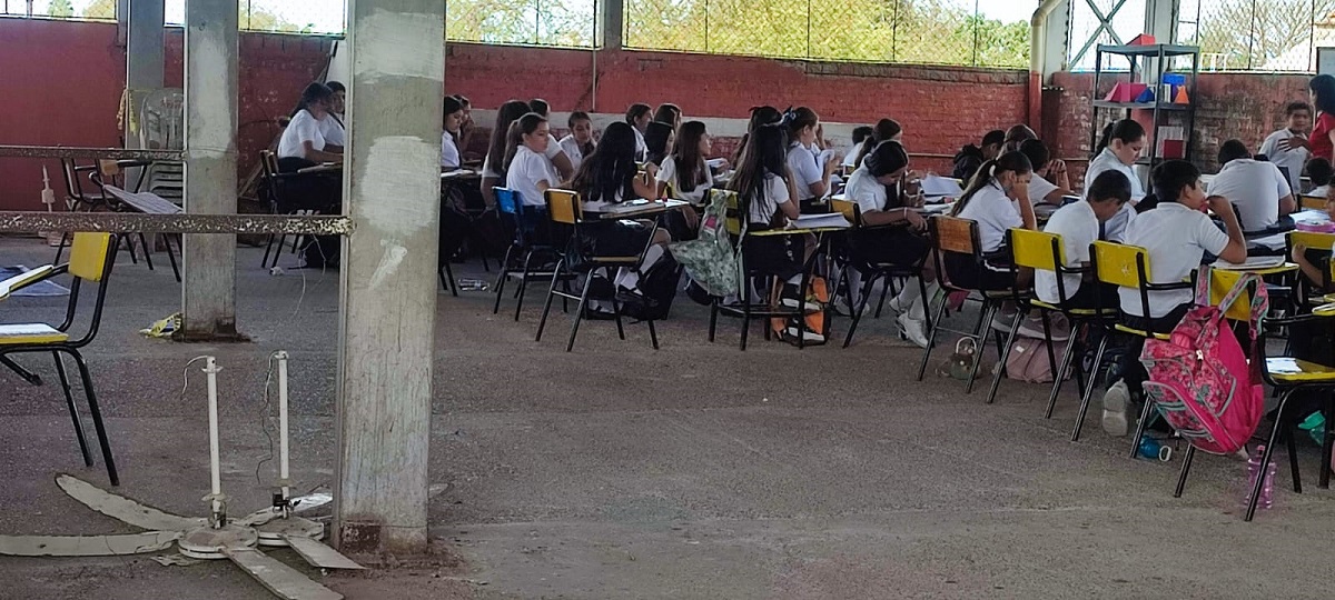 Se viene segunda etapa de primaria Sixto Osuna, en Mazatlán y habrá apoyo para escuela de Escuinapa, responde Isife