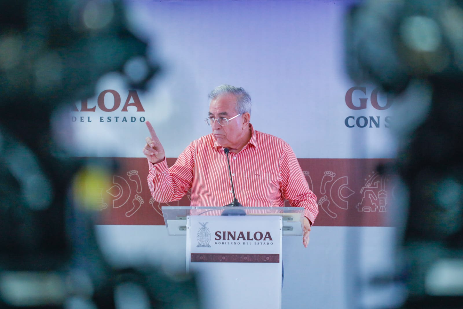 La UAS facturó 30 mdp entre 2019 y 2023 por concepto de pollo y carne a un abarrote, revela Rocha en ‘semanera’