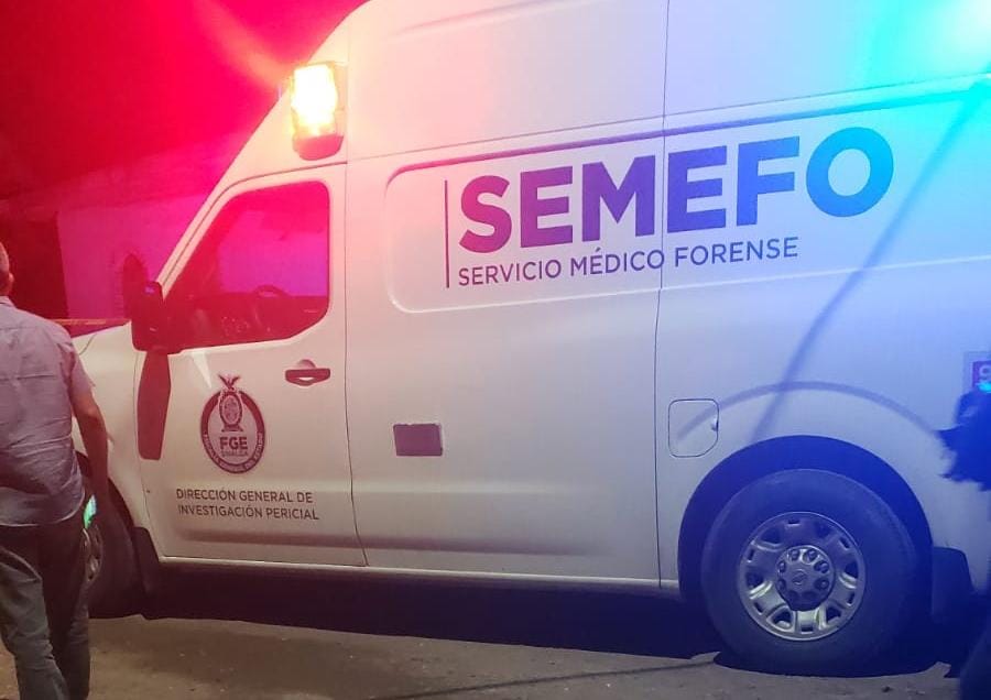Sentado y en estado putrefacción, localizan cuerpo cerca del basurón al sur de Mazatlán