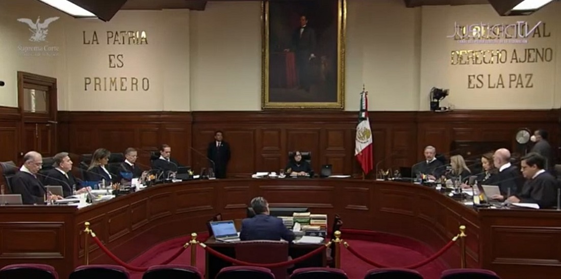 Ministros de la Suprema Corte no garantizan estado de derecho sino de ‘chueco’: AMLO