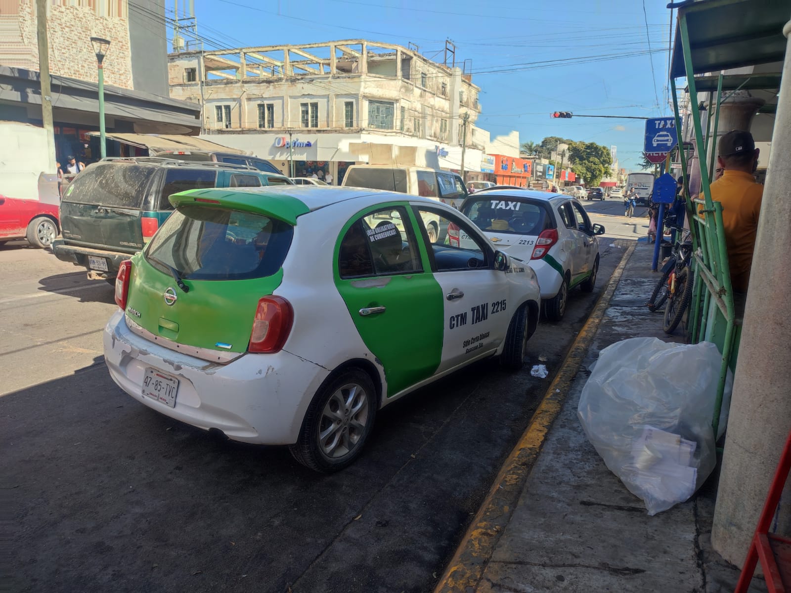 ¡Para afuera unidades chatarra! Taxistas buscan apoyo de Gobierno del Estado para renovar la flota y dar mejor servicio