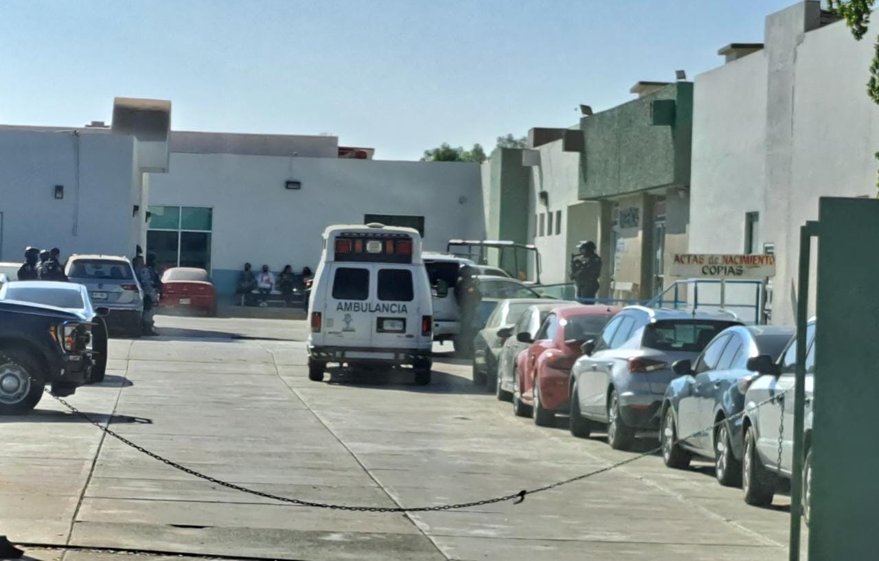 Intubado y con una hemorragia en el cerebro, trasladan a presunto feminicida de Maricarmen a Los Mochis; entrará a quirófano