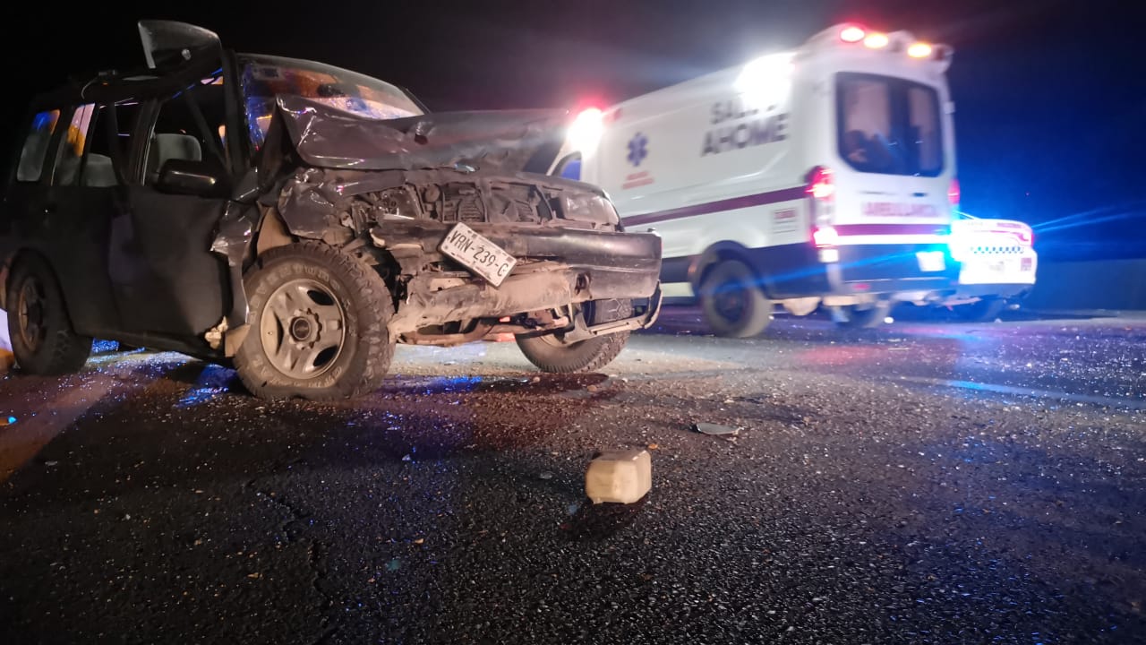 Una niña sin vida y ocho lesionados deja accidente múltiple sobre la México 15, en Ahome