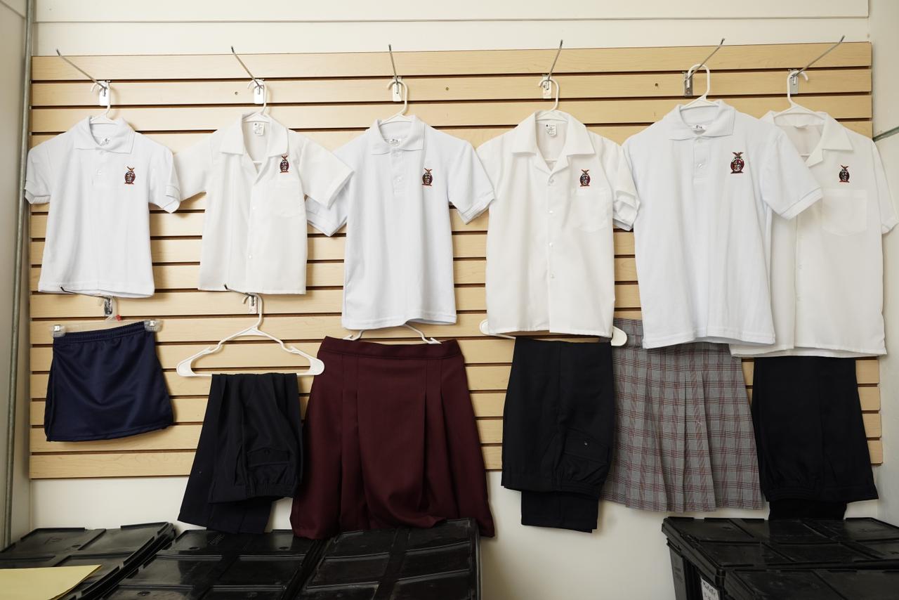 Programa de uniformes escolares (archivo Los Noticieristas)