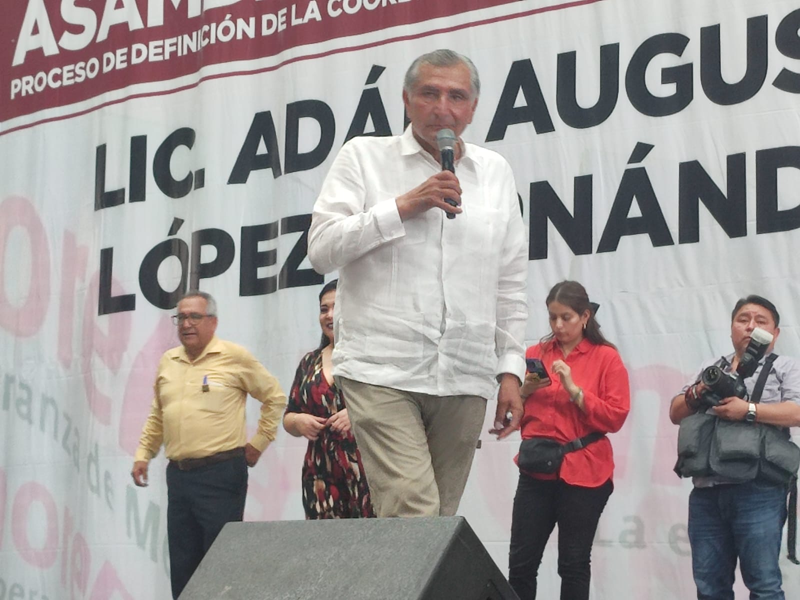 Mario Zamora y otros esa es la mano que mueve la cuna de los agricultores en mi contra: Adán Augusto López