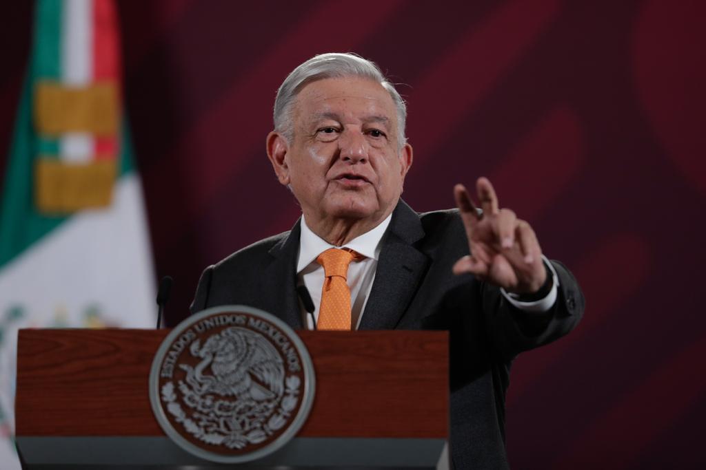 ‘Nuestro gobierno no permite chantajes’, señala AMLO a la toma del aeropuerto en Culiacán