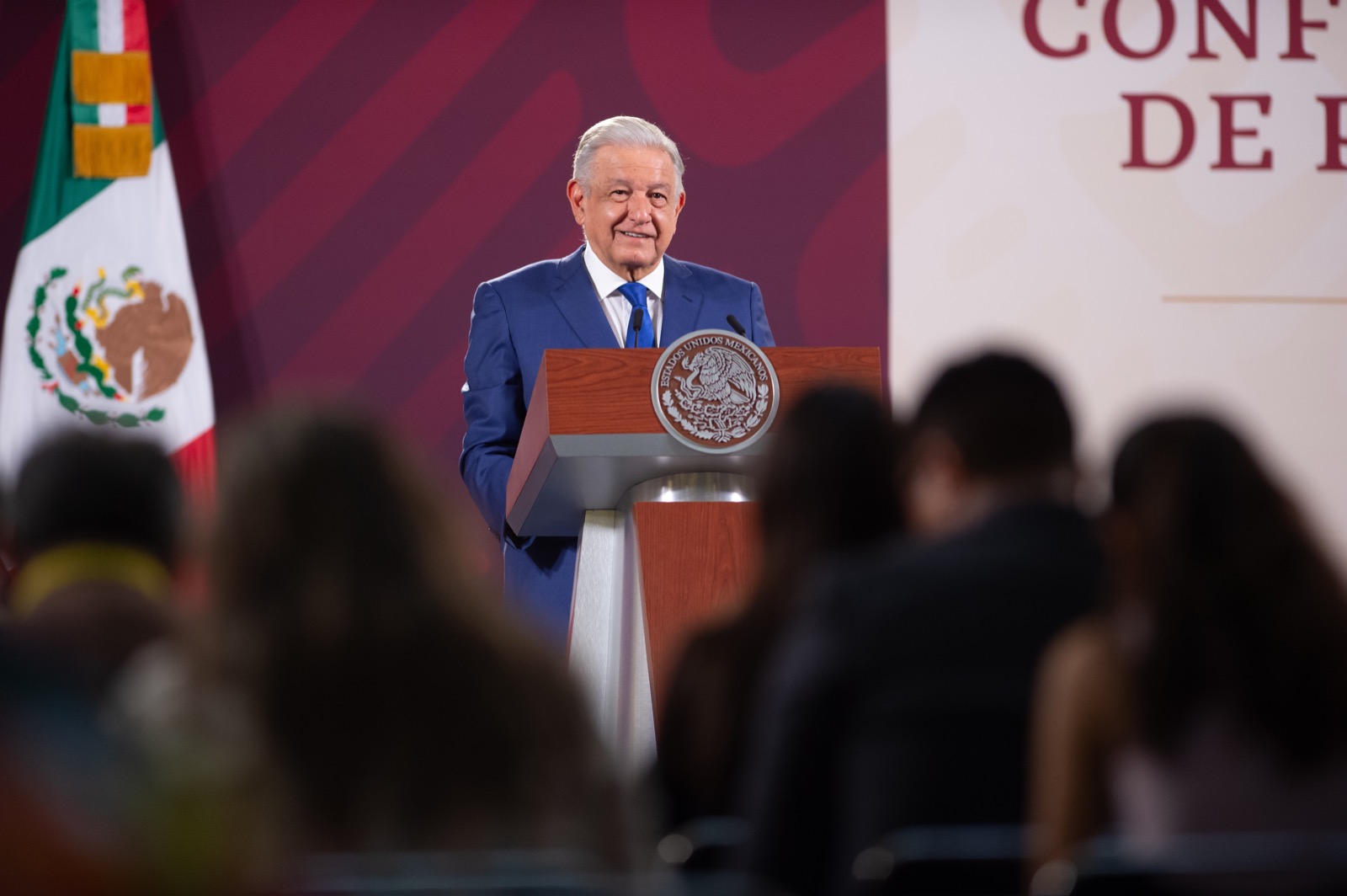 Una vez elegido el coordinador de la Defensa de la 4T, dejará AMLO de encabezar el movimiento, adelanta