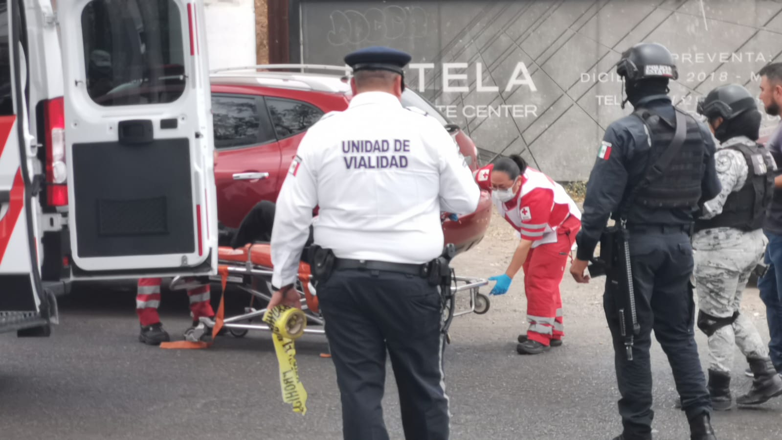 Atacan a balazos a automovilista frente a la SEPyC en Culiacan